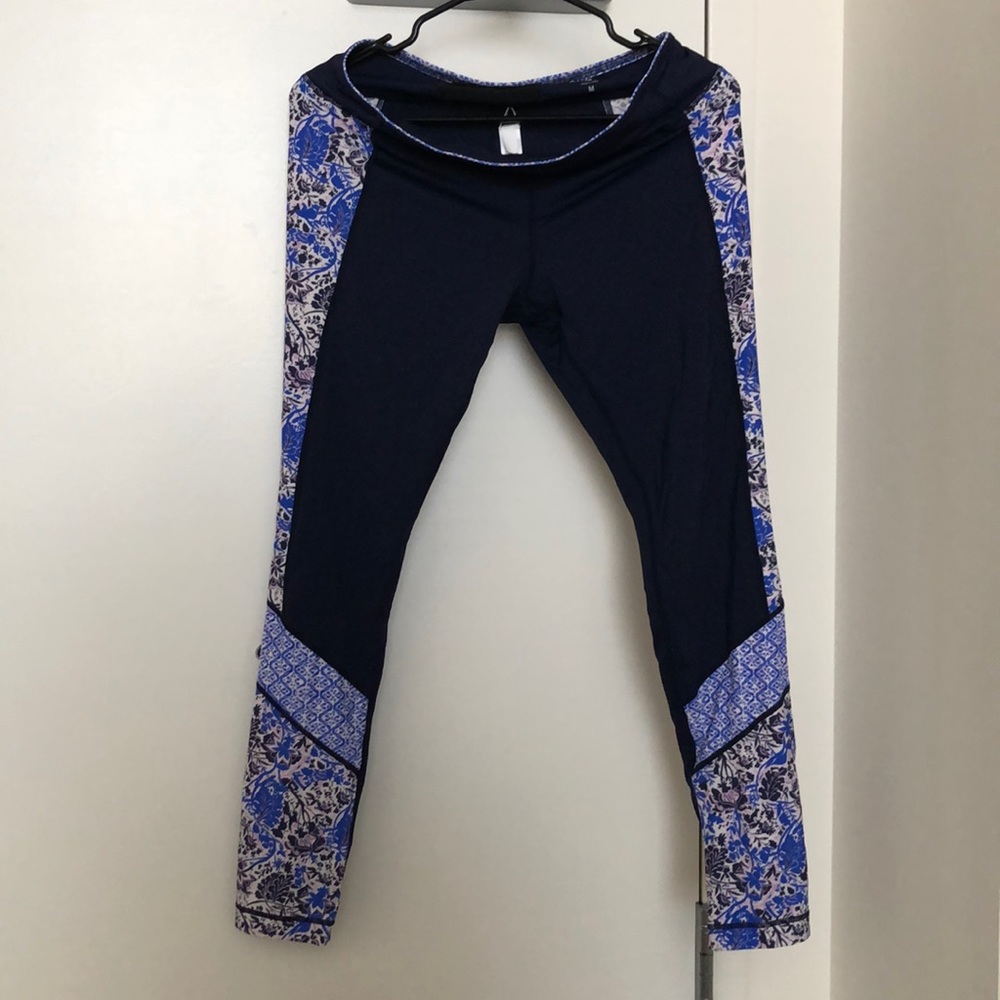 Athleta Swim Leggings
